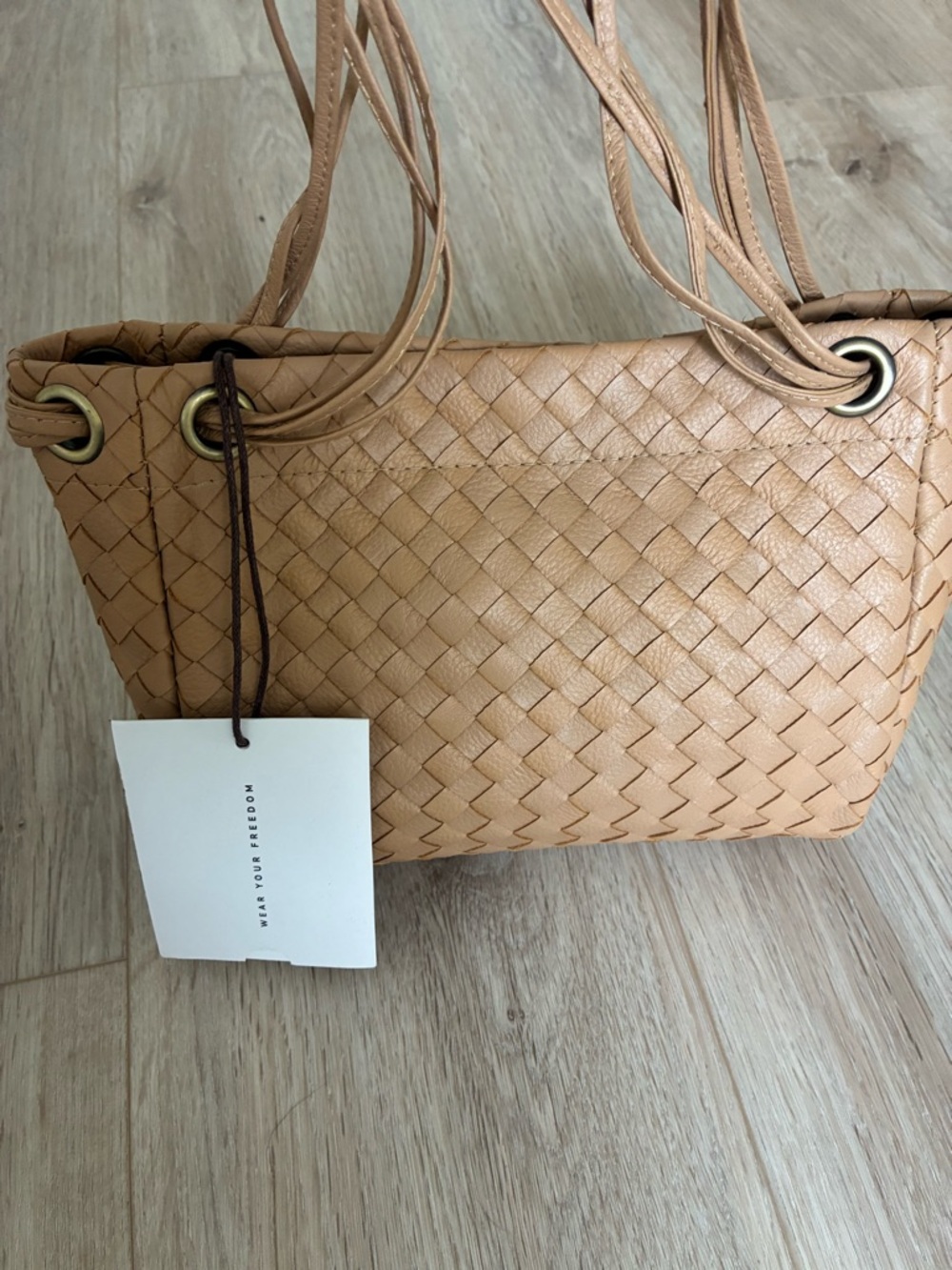 MANDRN TAN Woven Shoulder Tote